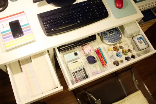 organized-studio-desk