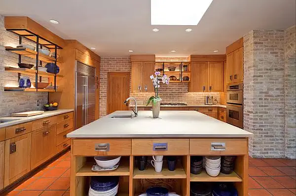 modern-austin-house-with-indoor-pool-kitchen
