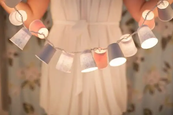 diy-dixie-cup-garland