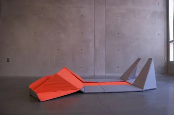 compact-origami-sofa-by-yumi-yoshida3