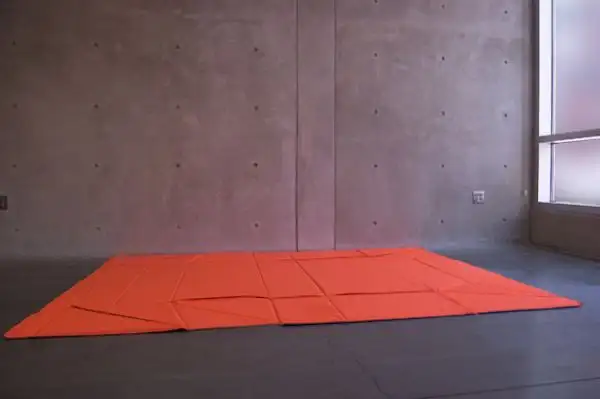 compact-origami-sofa-by-yumi-yoshida4