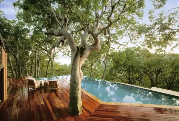 Pretty_Beach_House