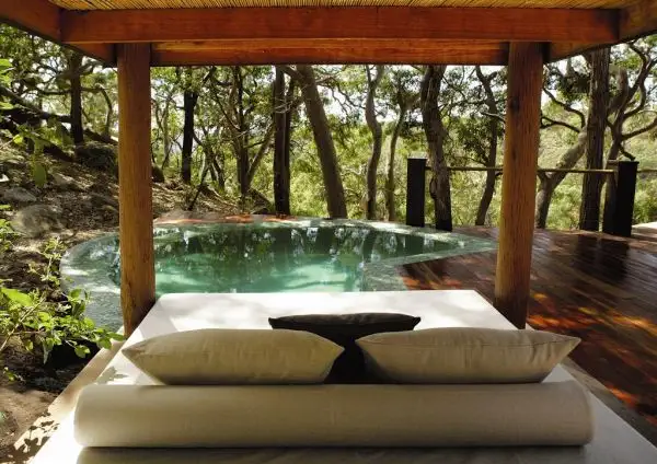 Pretty_Beach_House5