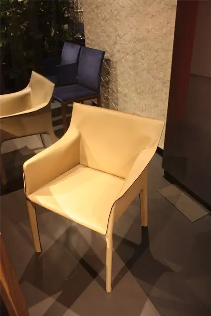 Кожаное кресло Knoll