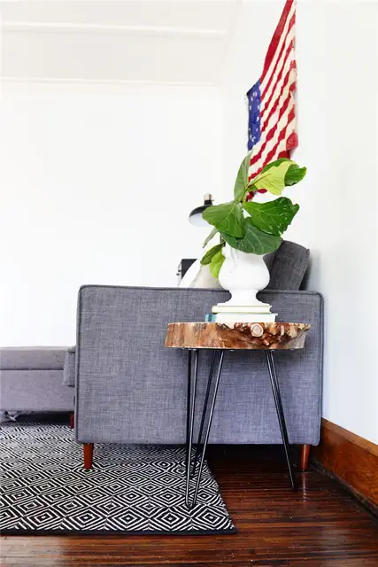 DIY (своими руками) Wood Slab Side Table - деревенский дизайн