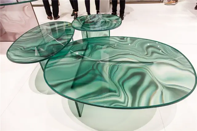 Кофейные столики со стеклянной столешницей Glass Italia Blue Aqua