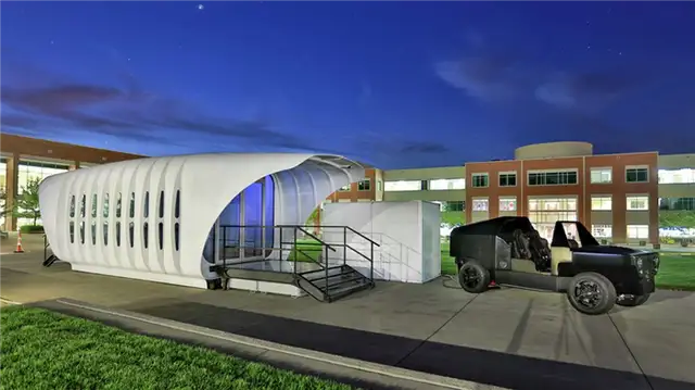 SOM_3D_Printed_Building вид сбоку