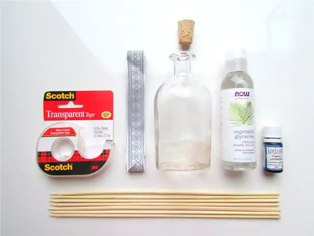 diy-essential-oil-reed-diffuser-materials