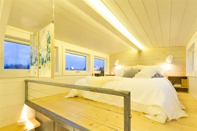 Olive Nest Tiny Homes на колесах - кровать-чердак