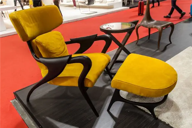 Желтый стул Isadora с оттоманкой