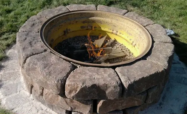 Колесо для костра из трактора