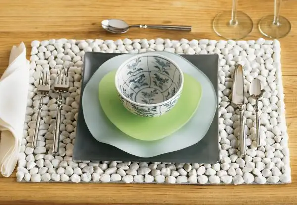 unique-river-stone-placemats1