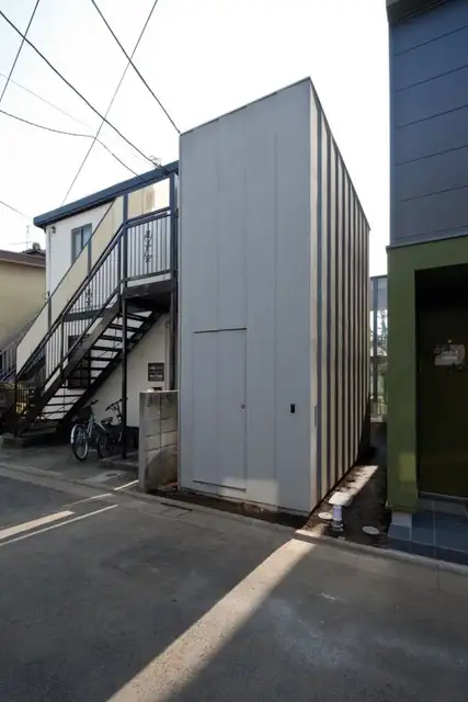mount-fuji-architects-studio-near-house