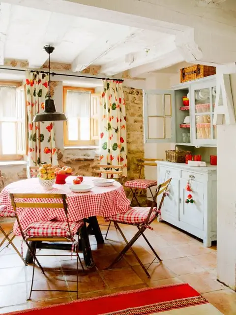 rusctic-cottage-interior8