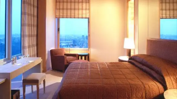 four-seasons-hotel-new-york3