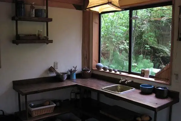 Cool-forest-house-tiny2