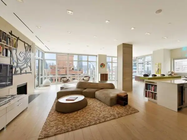 the-wolf-of-wall-street-apartment-is-spacious-2500-square-feet