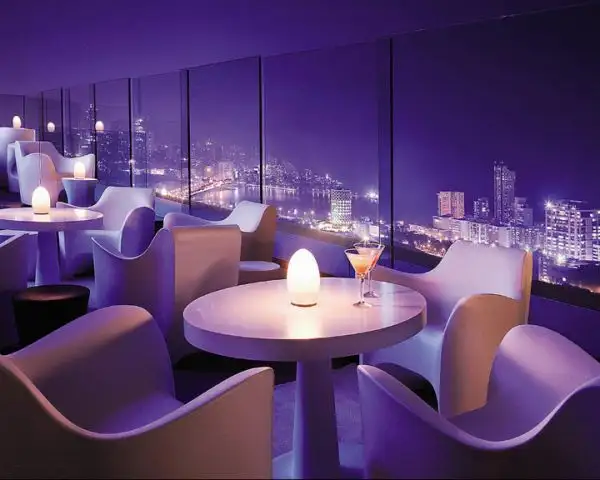Aer-bar-and-lounge-at-Four-Seasons-Hotel-Mumbai-02