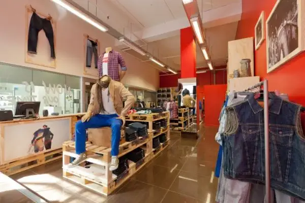 Levi-Strauss-pop-up-boutique