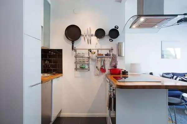 37pm-small-apartment-with-island5