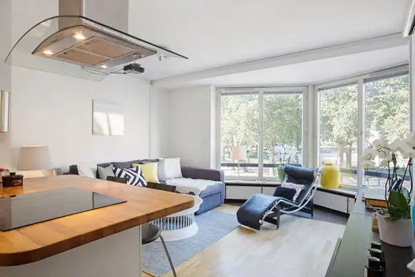 37pm-small-apartment-with-island