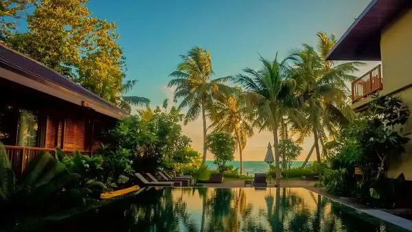 dhevatara-beach-hotel