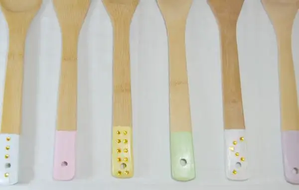 Dipped-Embellished-Wooden-Utensils-36metrov-Diy-final-project