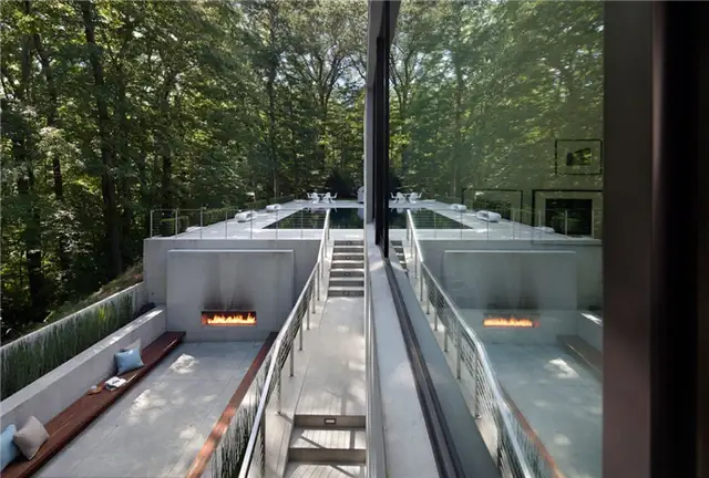 specht-harpman-patio-fireplace