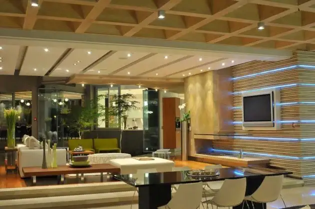 Стеклянный дом от Nico Van Der Meulen Architects14