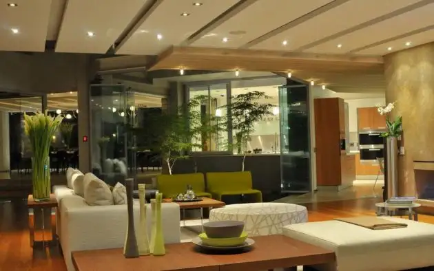 Стеклянный дом от Nico Van Der Meulen Architects15