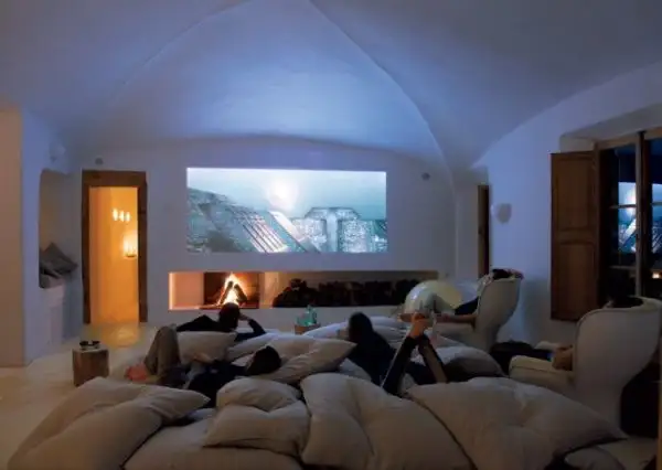 costal-feel-cave-house3