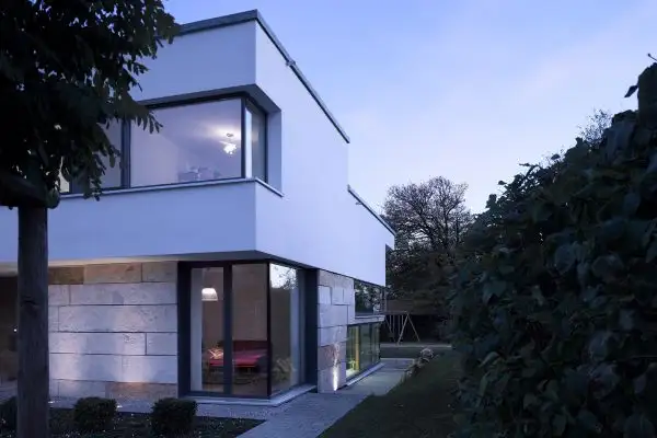 contemporary-affalterwang-liebel1