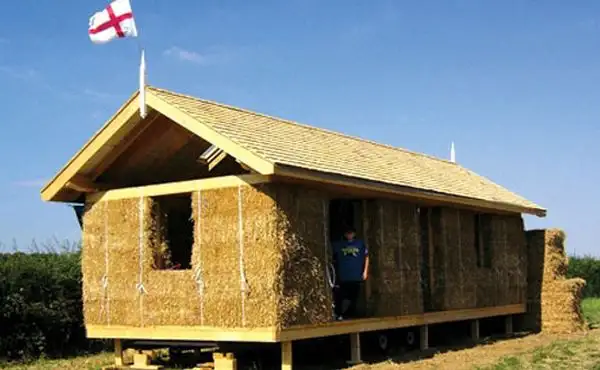 strawbale-house-done