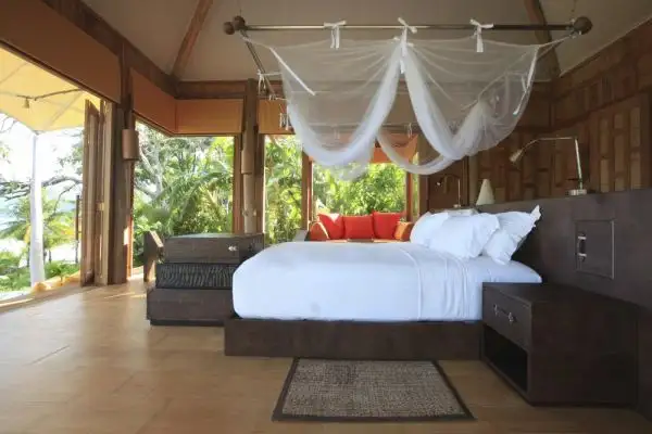 six-senses-soneva-kiri-resort11