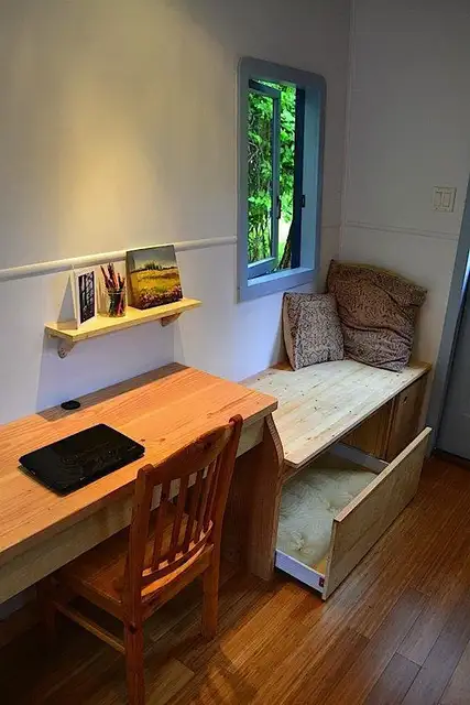 hornby-island-caravans-tiny-house5