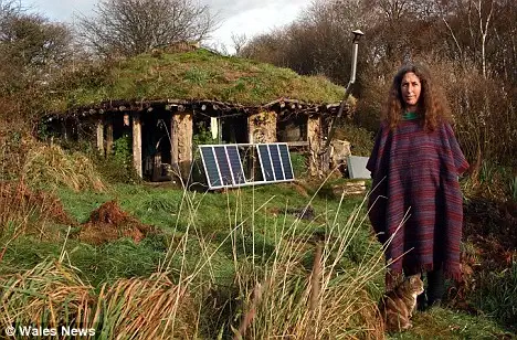 eco-hpuse-wales