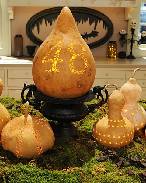 graving-gourds