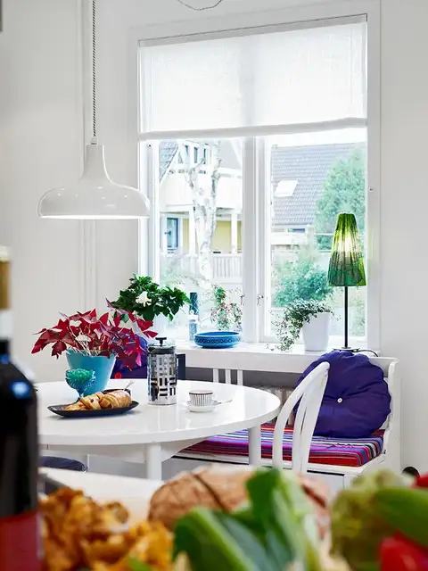 nordic-decor-with-vibrant-colors3