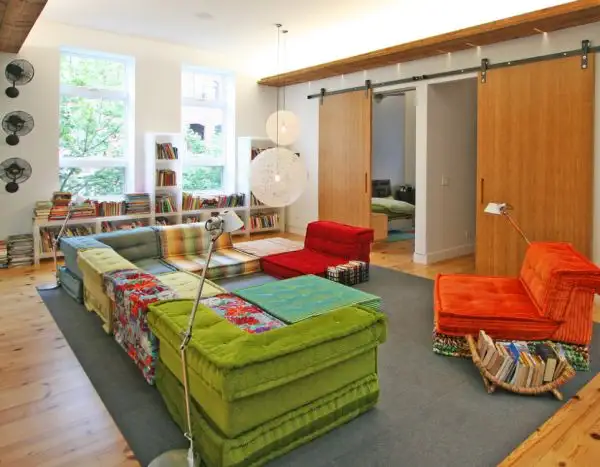 Schoolhouse-Turned-Home2