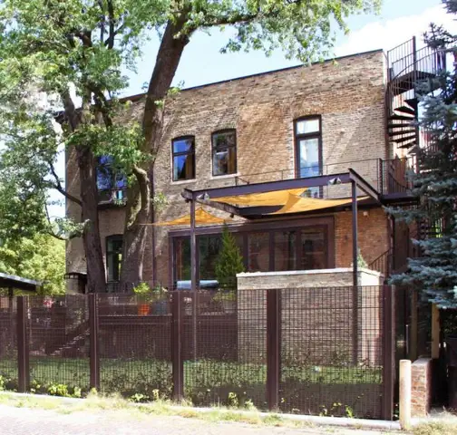 Schoolhouse-Turned-Home5