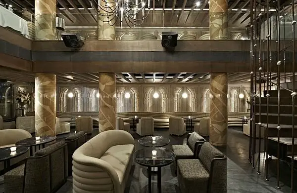 Anjelique-autoban-restaurant-instambul