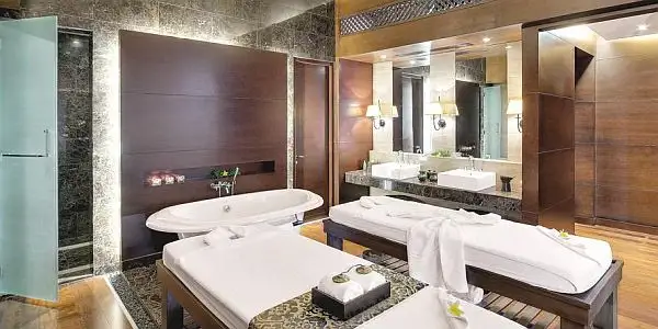 Luxury-Hotel-Jakarta10