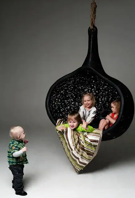 cool-hanging-chair-manu-nest-maffam-freeform-2