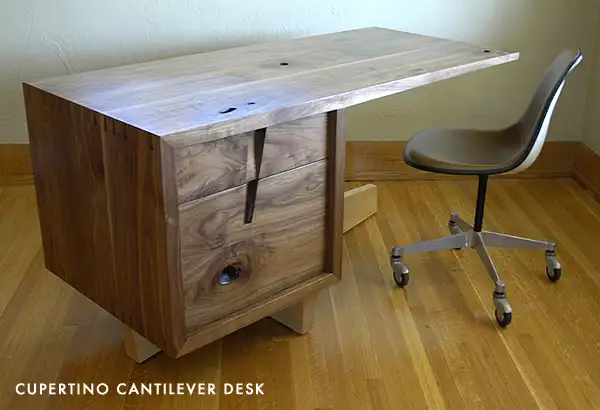 cupertino-desk