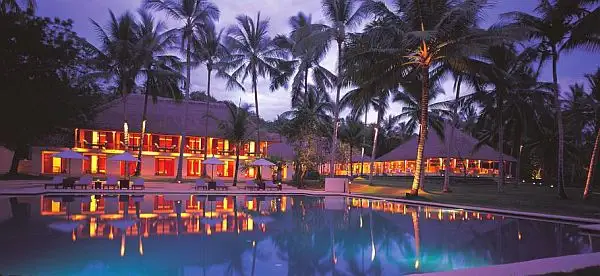 Роскошный Alila Manggis Hotel & Resort