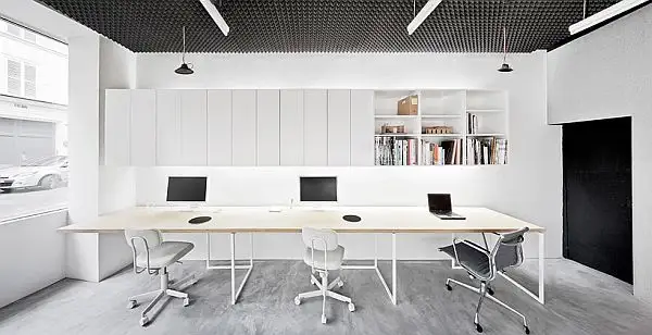basic-office-interior-design-betillon