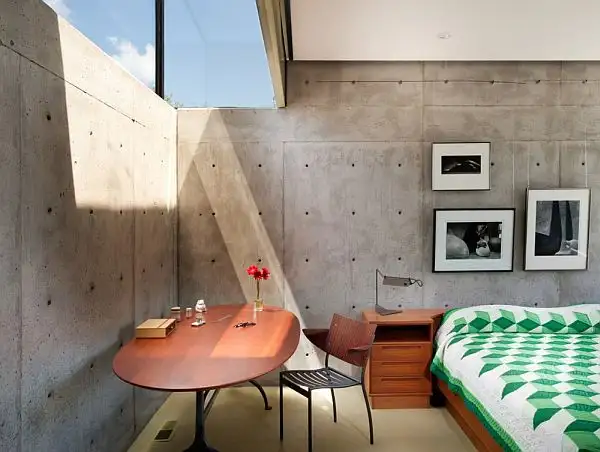 case-study-house-table