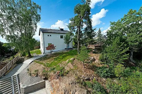 family-villa-sale building