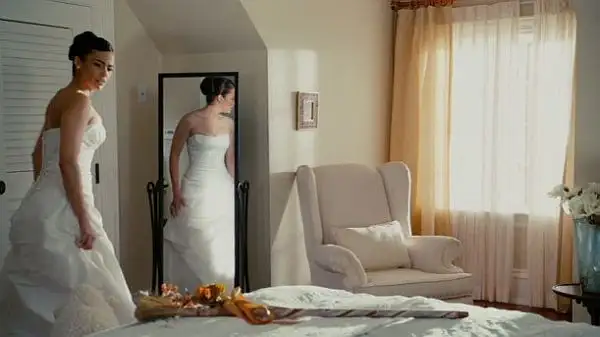 brides-bedroom-1-611x343