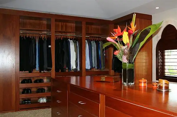 miami-florida-jasmine-villa-dressing
